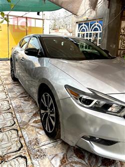 نيسان ماكسيما